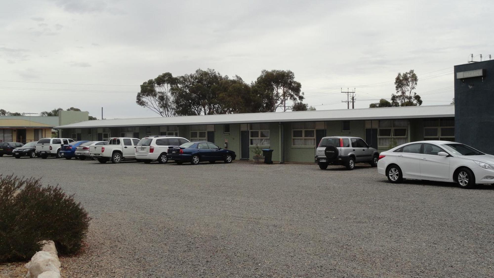 Murray Bridge Motor Inn Екстериор снимка
