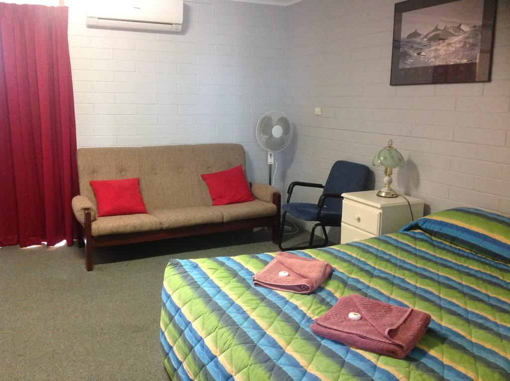 Murray Bridge Motor Inn Екстериор снимка