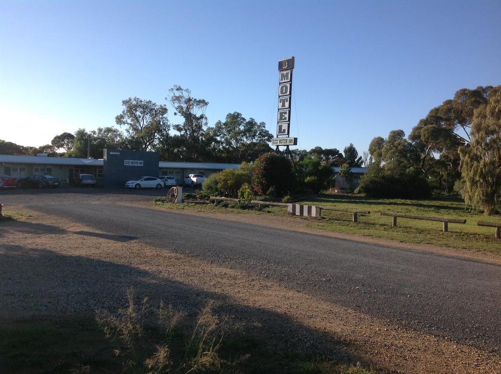 Murray Bridge Motor Inn Екстериор снимка